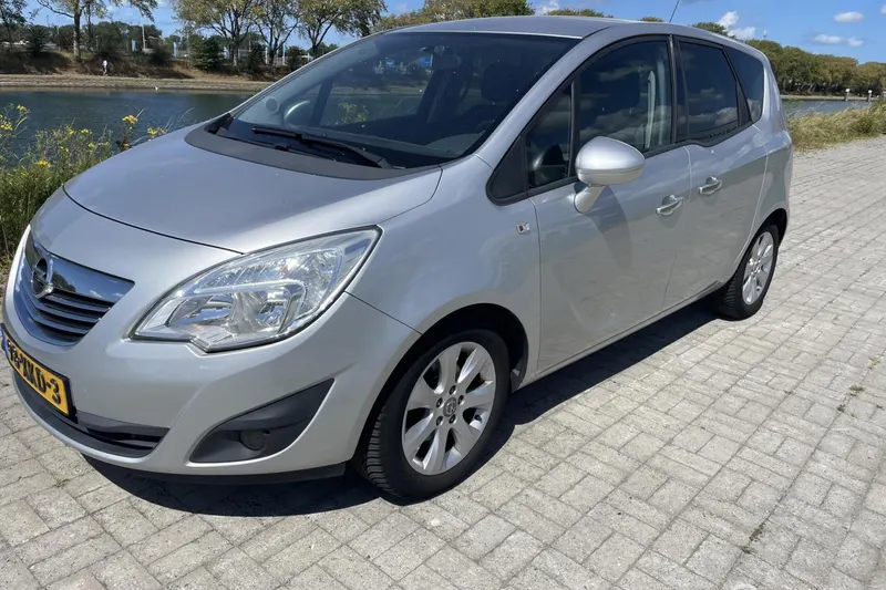 Opel Meriva (2012)