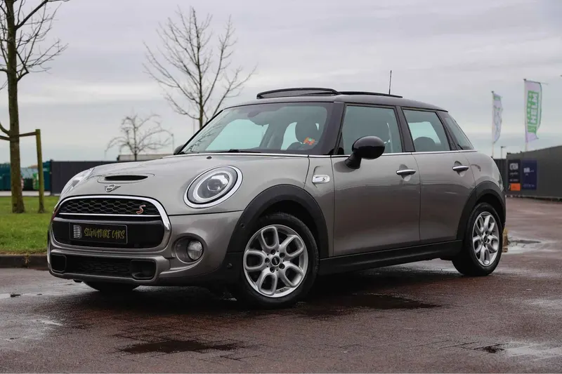 MINI Cooper S (2019)