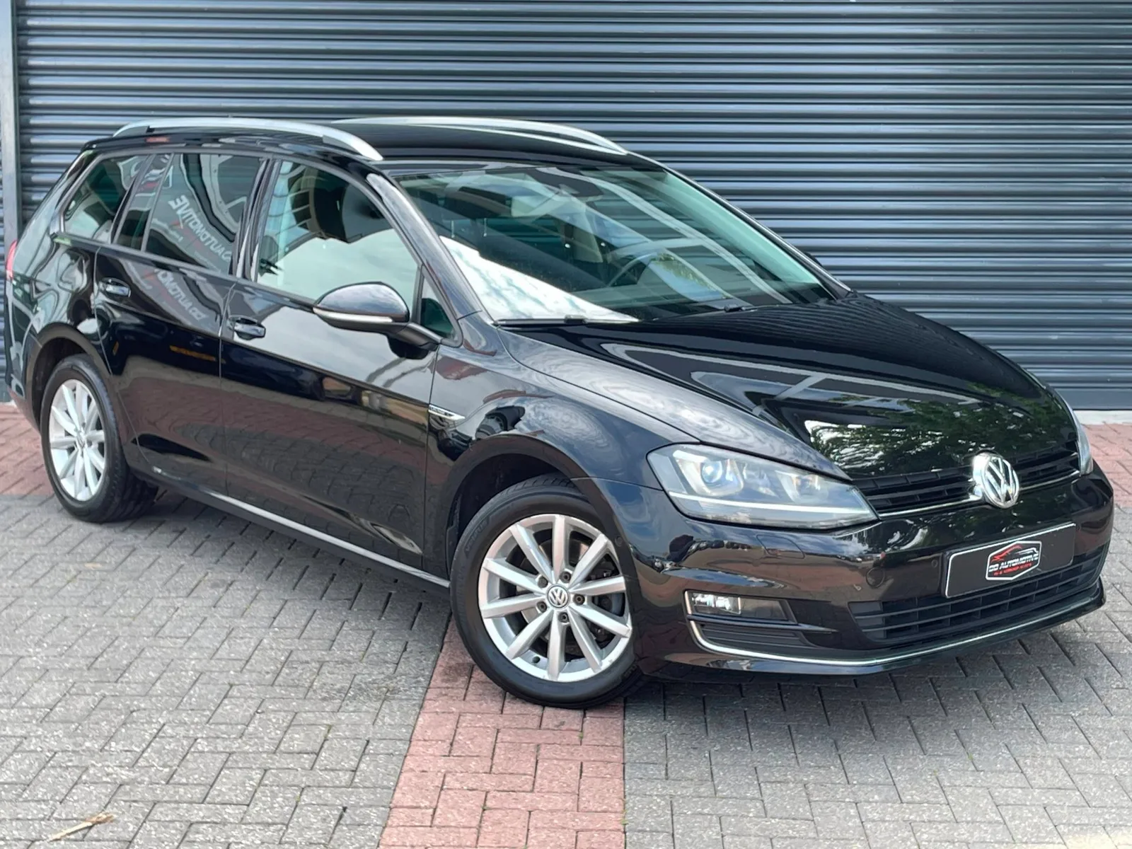 Volkswagen Golf (2015) — foto 1