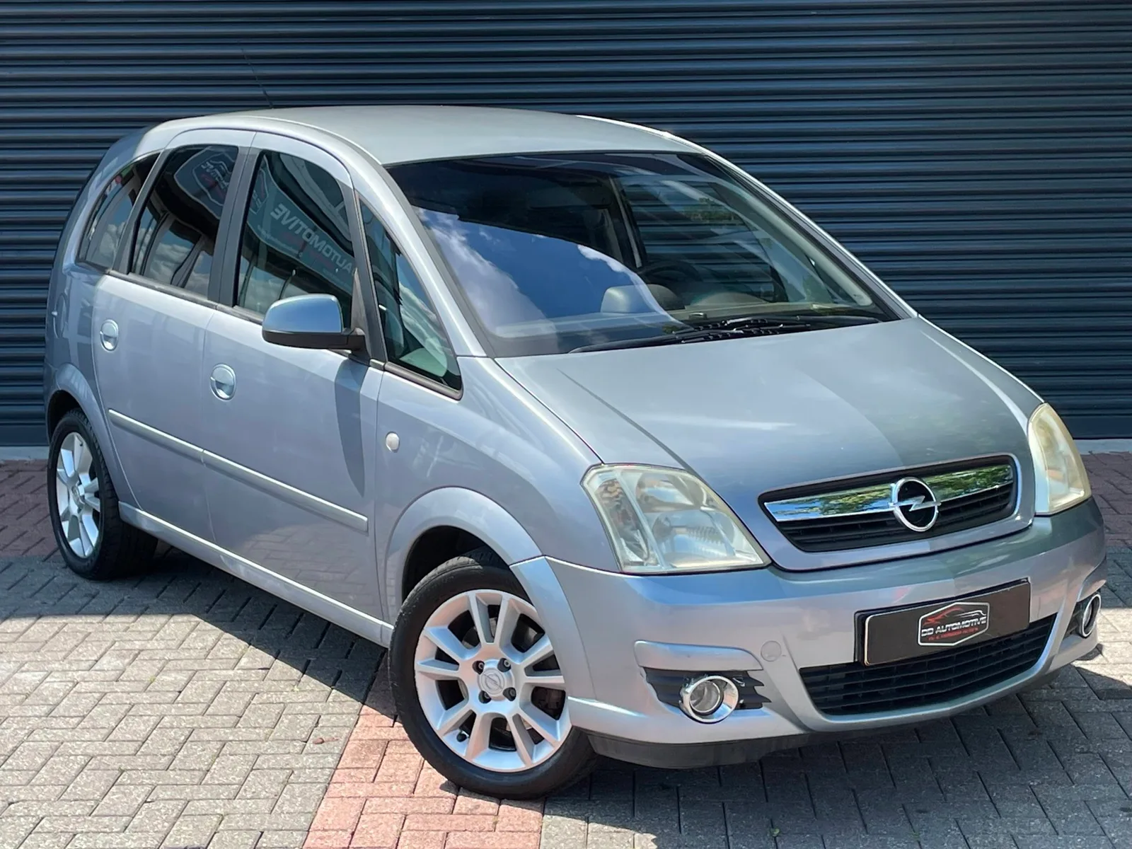 Opel Meriva (2009) — foto 1