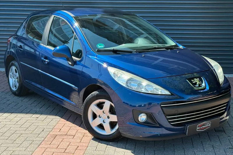 Peugeot 207 (2010)
