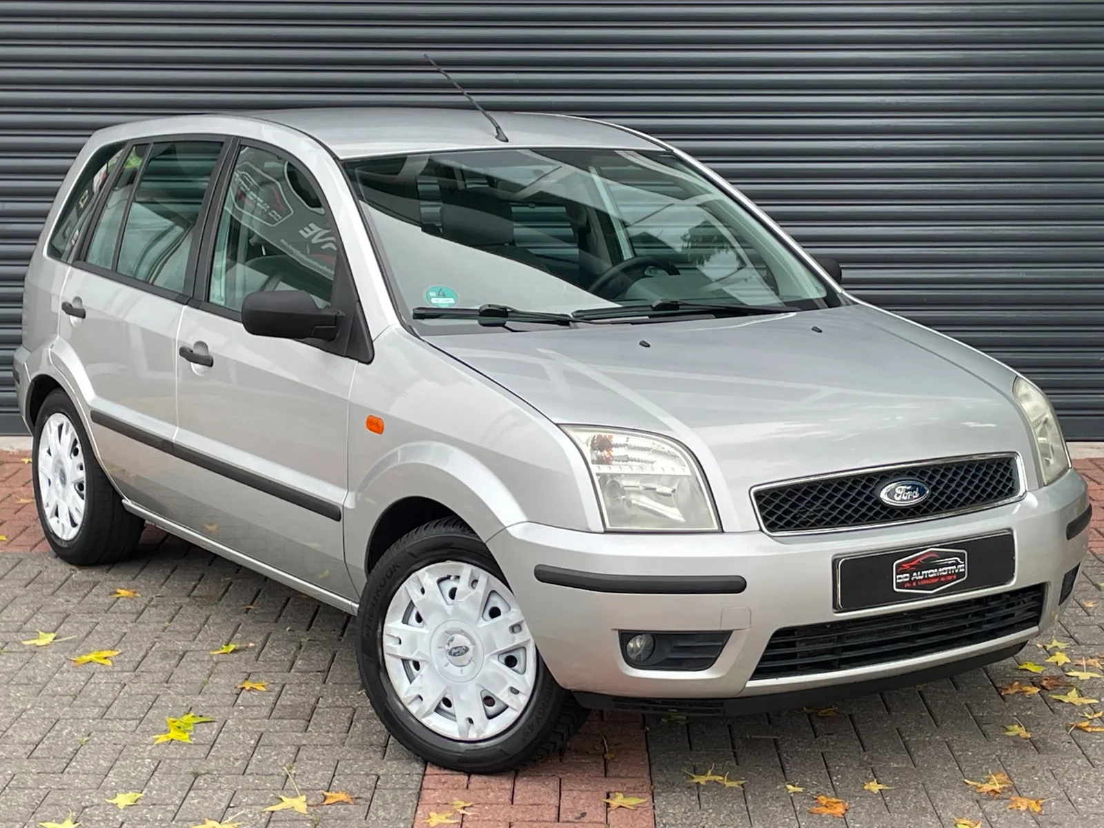 Ford Fusion (2003) — foto 1