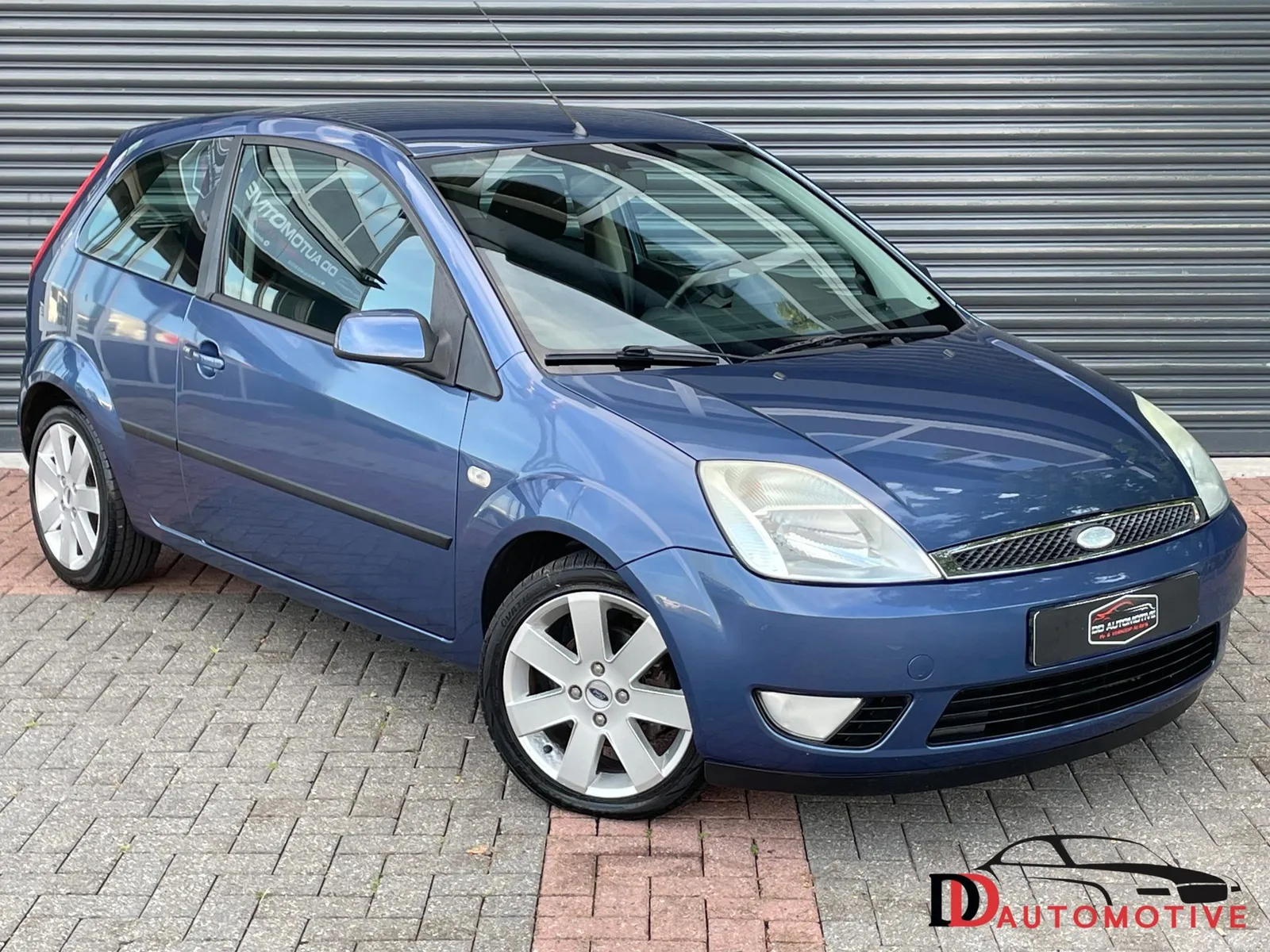 Ford Fiesta (2006) — foto 1