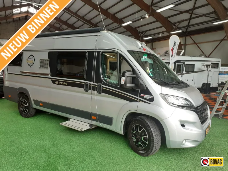 Malibu Van (2018) — foto 1