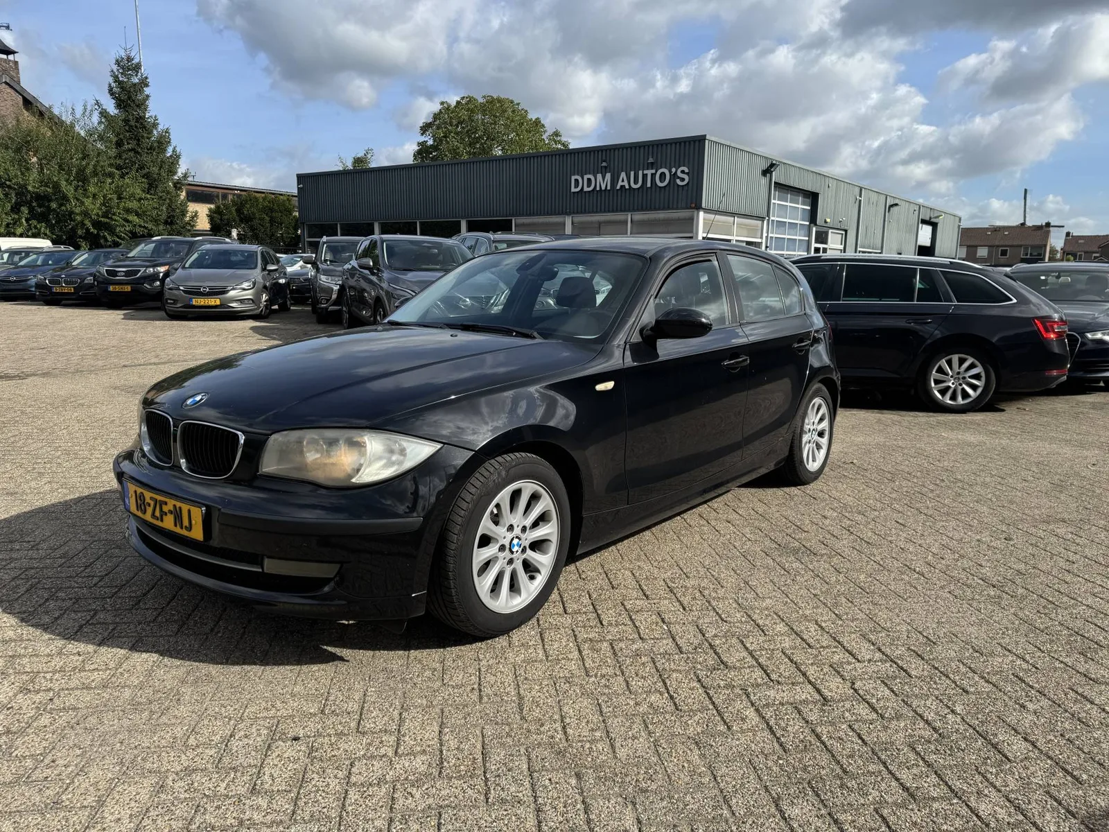 BMW 1-Serie (2008) — foto 1