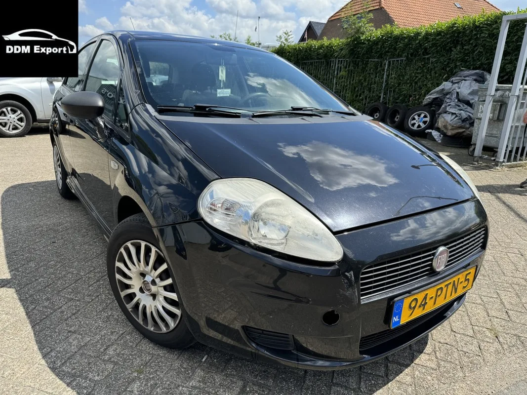 Fiat Punto (2011) — foto 1
