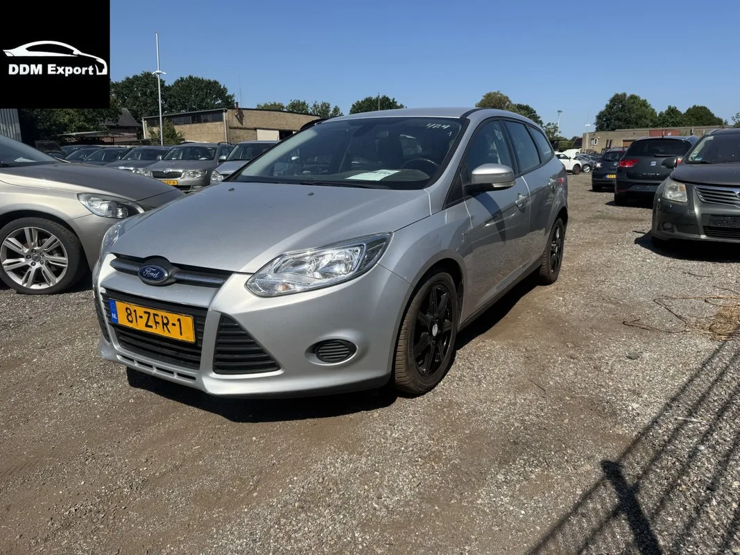 Ford Focus (2012) — foto 1