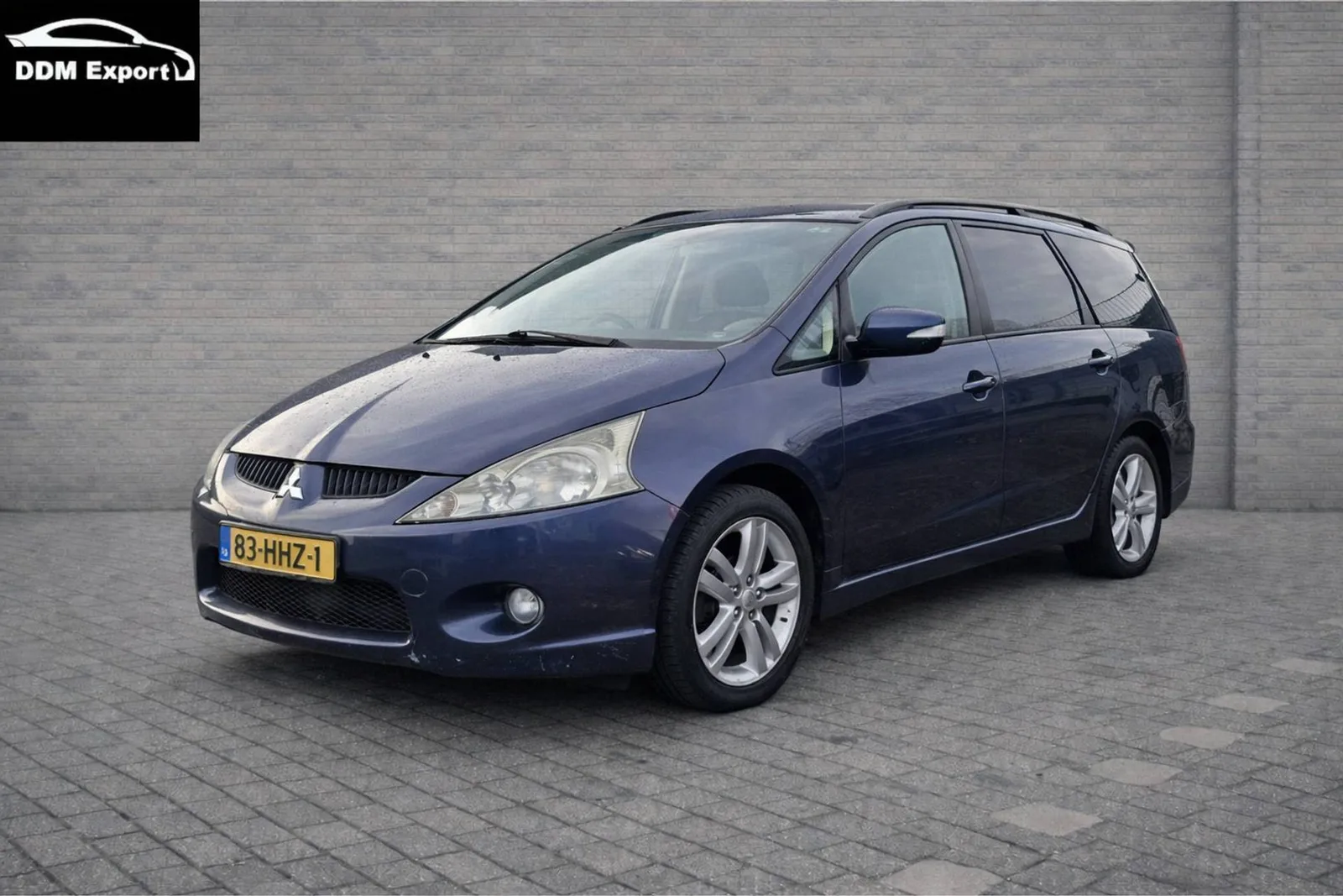 Mitsubishi Grandis (2009) — foto 1