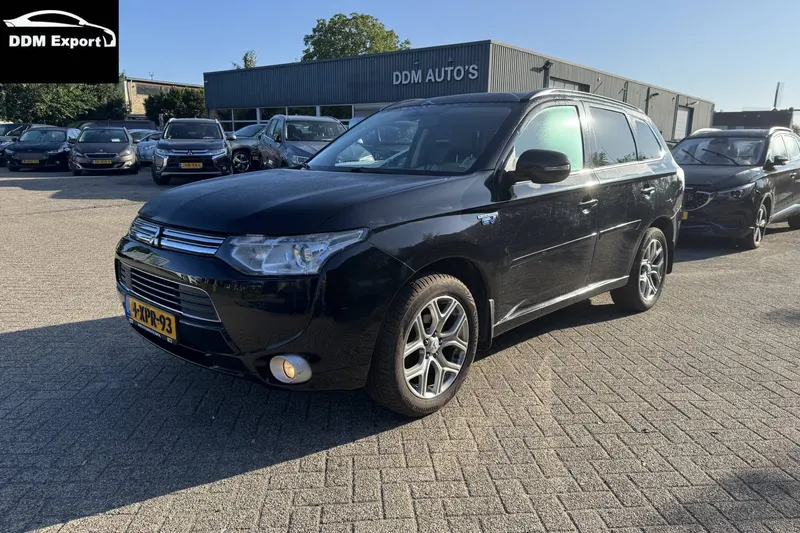 Mitsubishi Outlander (2014)