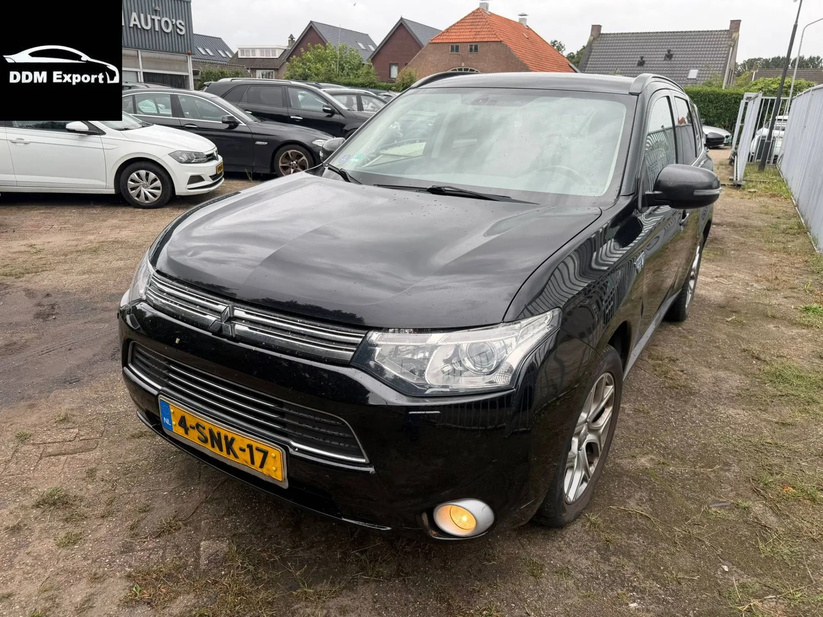 Mitsubishi Outlander (2013) — foto 1