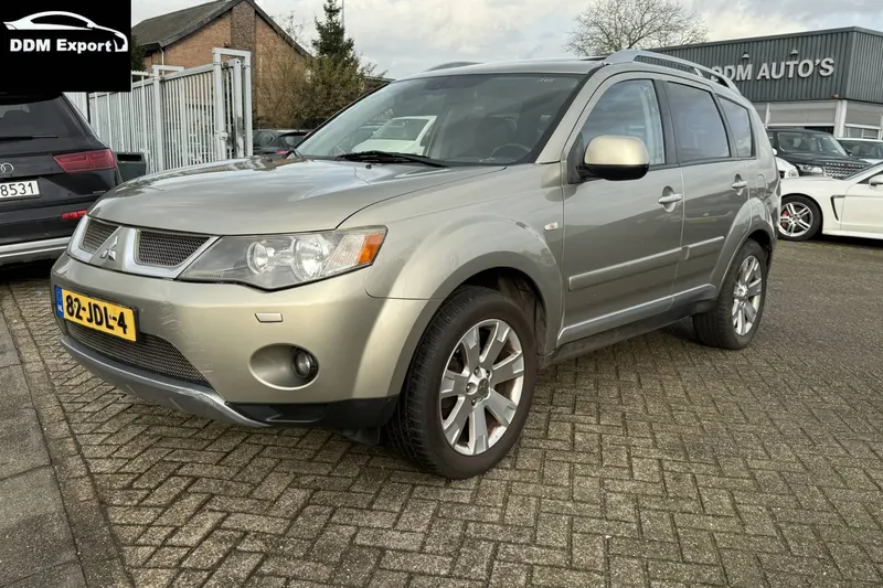 Mitsubishi Outlander (2009)