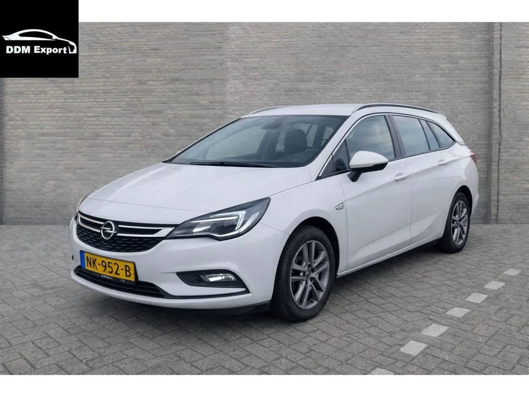 Opel Astra (2017) — foto 1