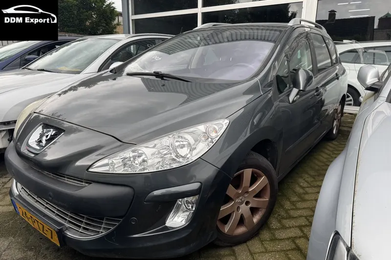 Peugeot 308 (2011)