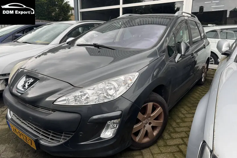 Peugeot 308 (2011)