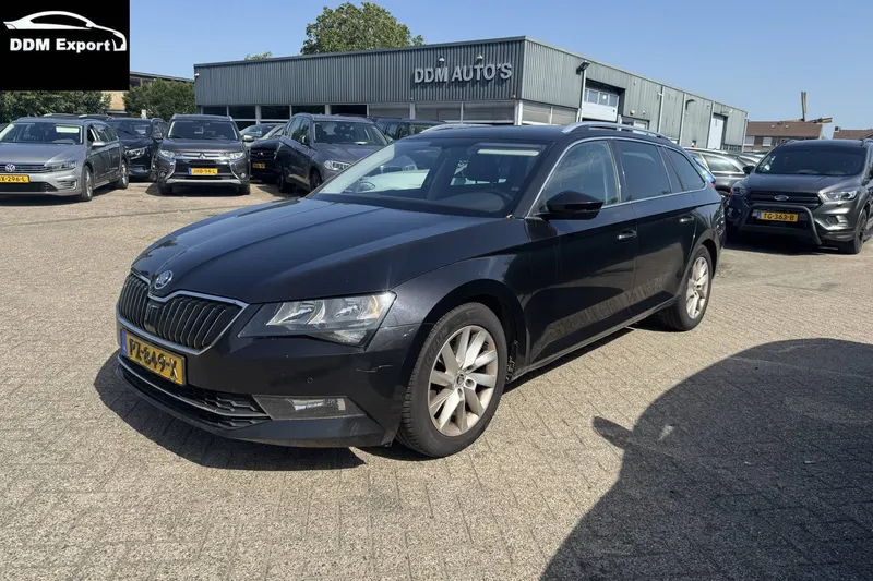 Škoda Superb (2017)