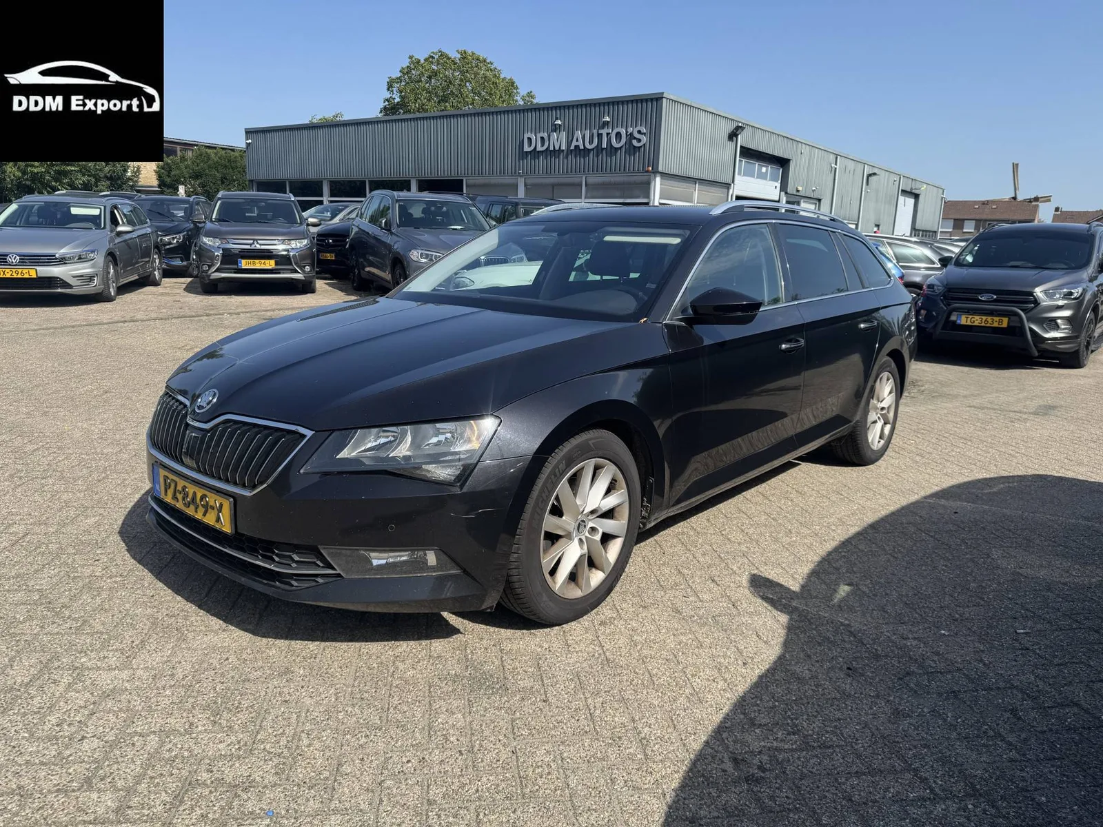 Škoda Superb (2017) — foto 1