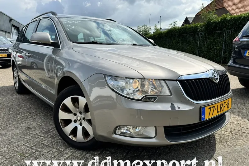 Škoda Superb (2010)