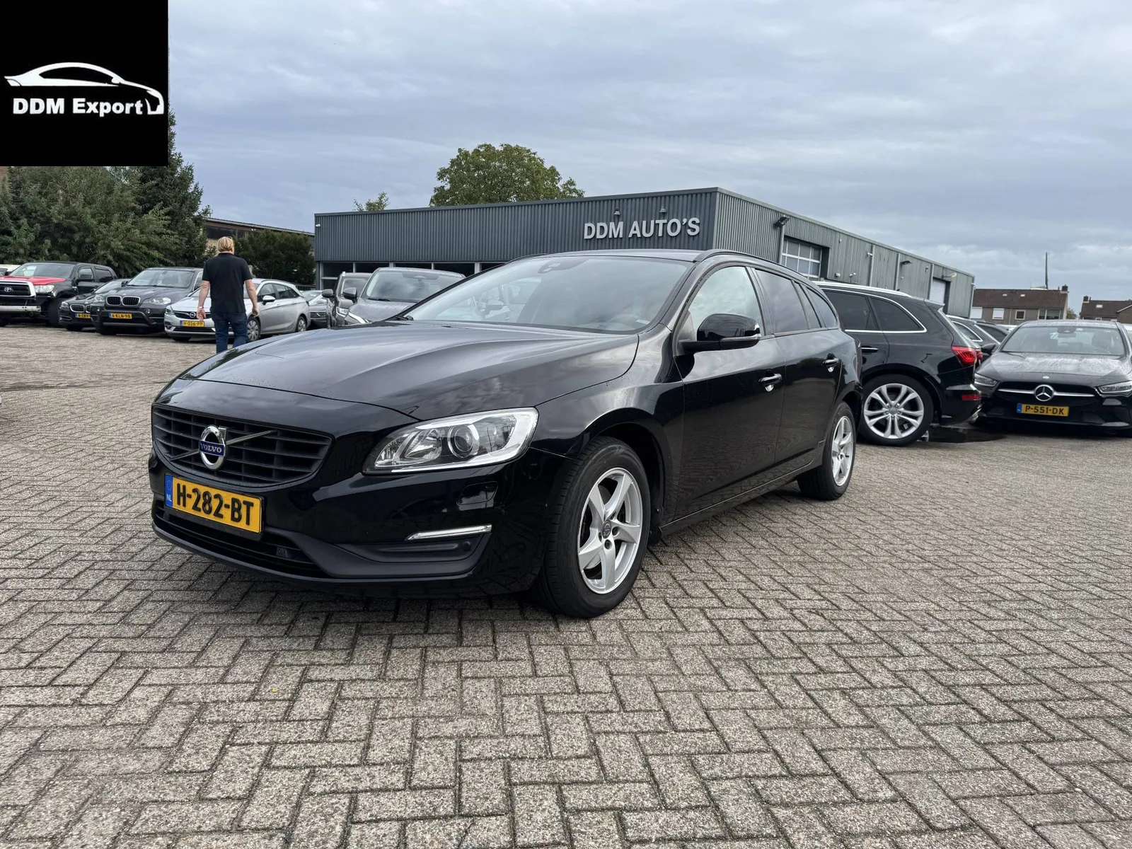 Volvo V60 (2015) — foto 1