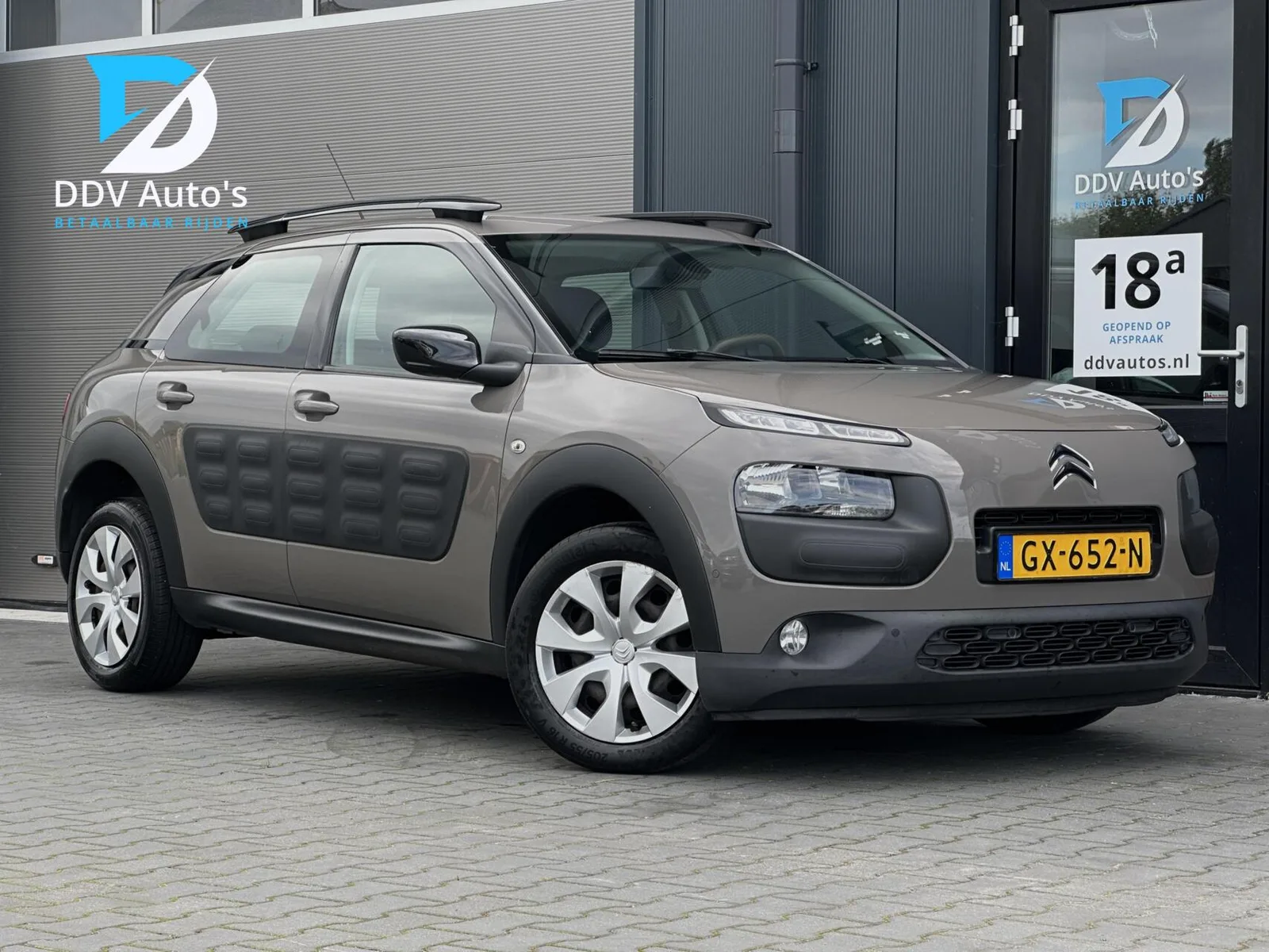 Citroën C4 Cactus (2015) — foto 1
