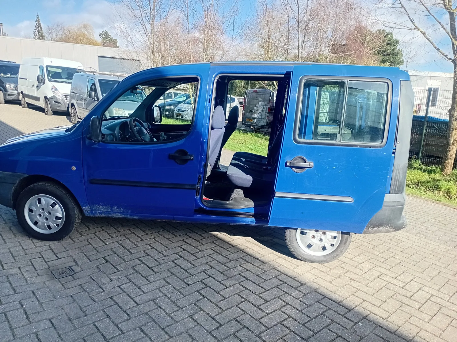 Fiat Doblò (2003) — foto 1