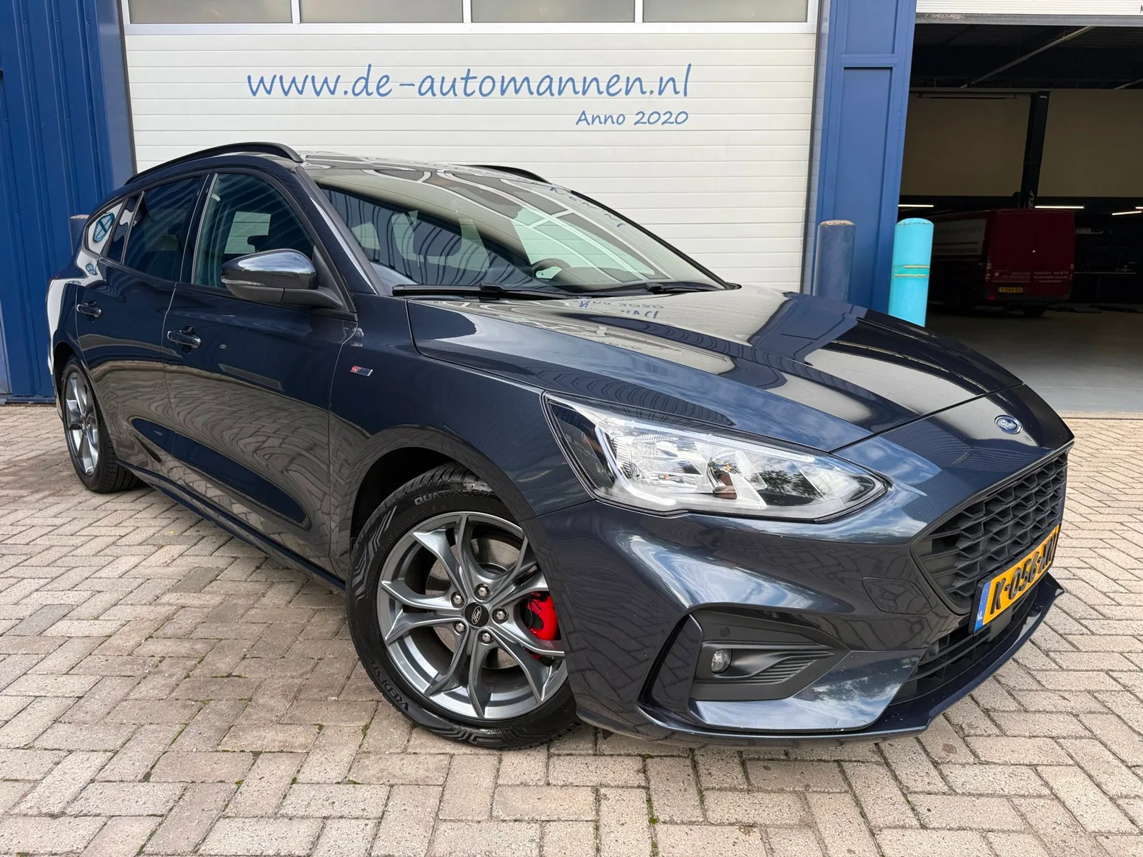 Ford Focus (2021) — foto 1