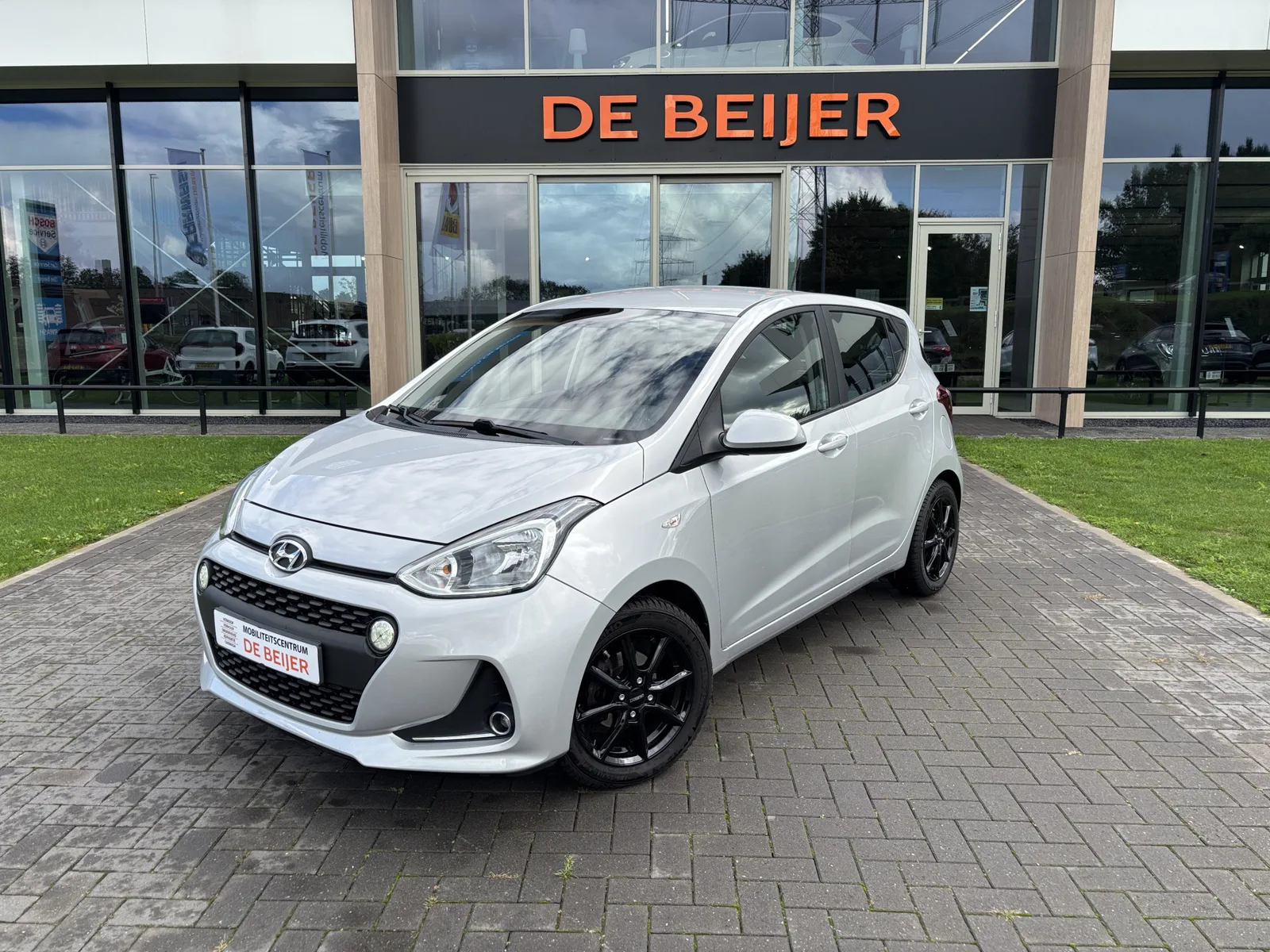 Hyundai i10 (2019) — foto 1
