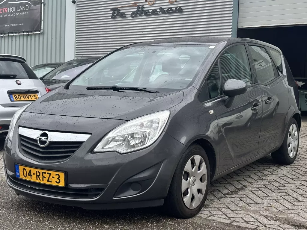 Opel Meriva (2011) — foto 1