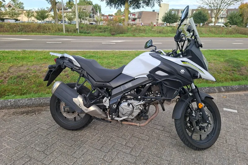 Suzuki V-Strom 650 (2019)