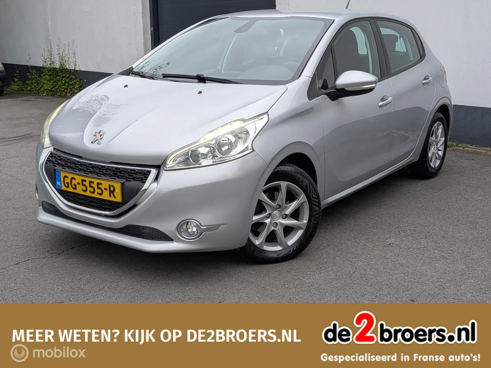 Peugeot 208 (2014) — foto 1