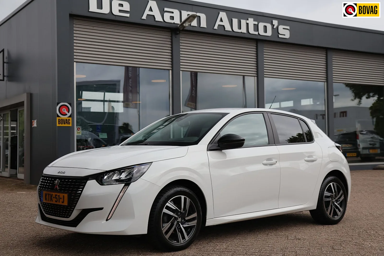 Peugeot 208 (2024) — foto 1