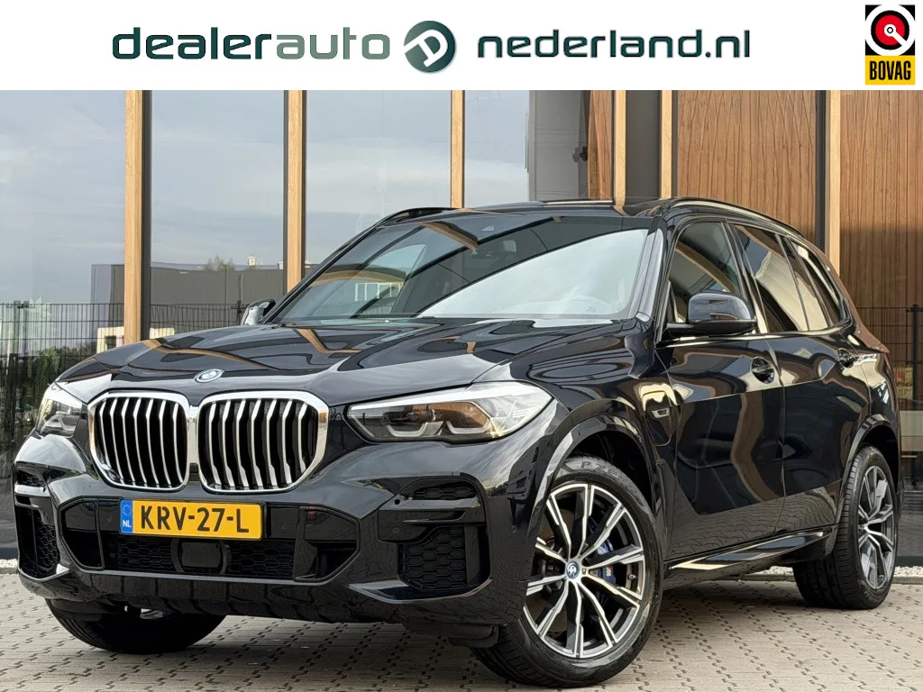 BMW X5 (2022) — foto 1