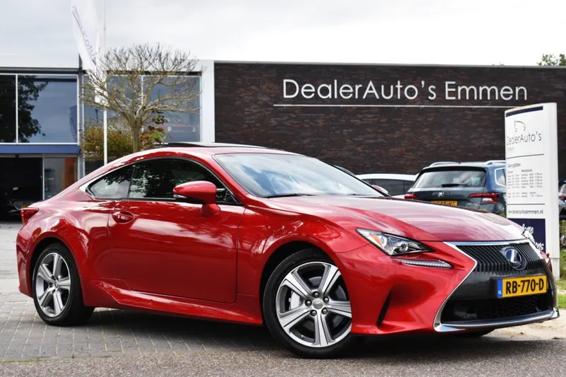 Lexus RC (2017)
