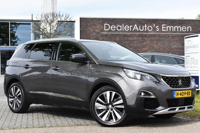 Peugeot 5008 (2020)