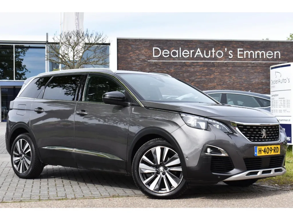 Peugeot 5008 (2020) — foto 1