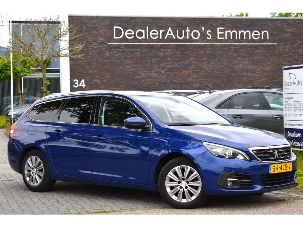 Peugeot 308 (2018) — foto 1