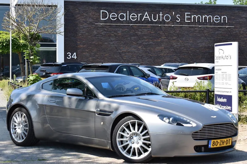 Aston Martin V8 Vantage (2008)