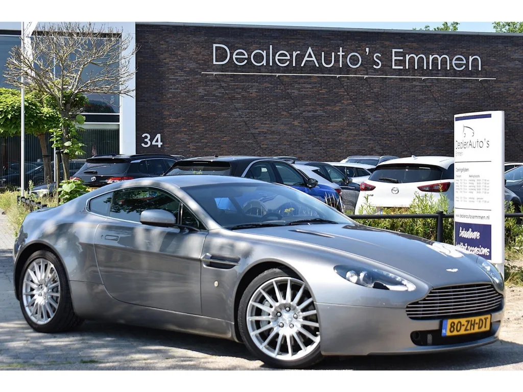 Aston Martin V8 Vantage (2008) — foto 1