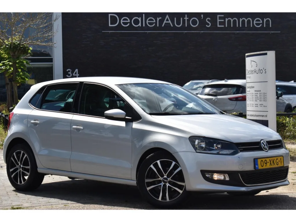 Volkswagen Polo (2012) — foto 1