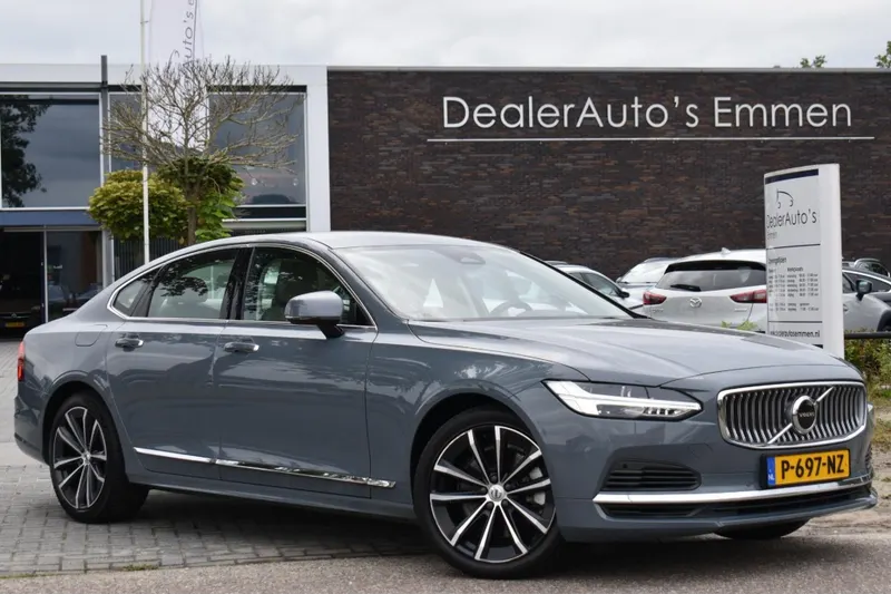 Volvo S90 (2022)