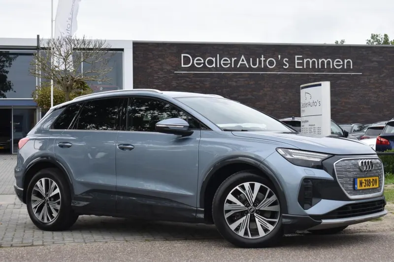 Audi Q4 e-tron (2021)