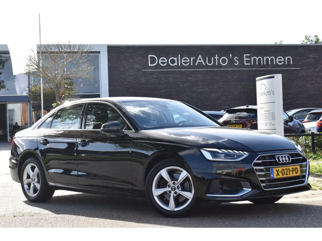 Audi A4 (2024) — foto 1