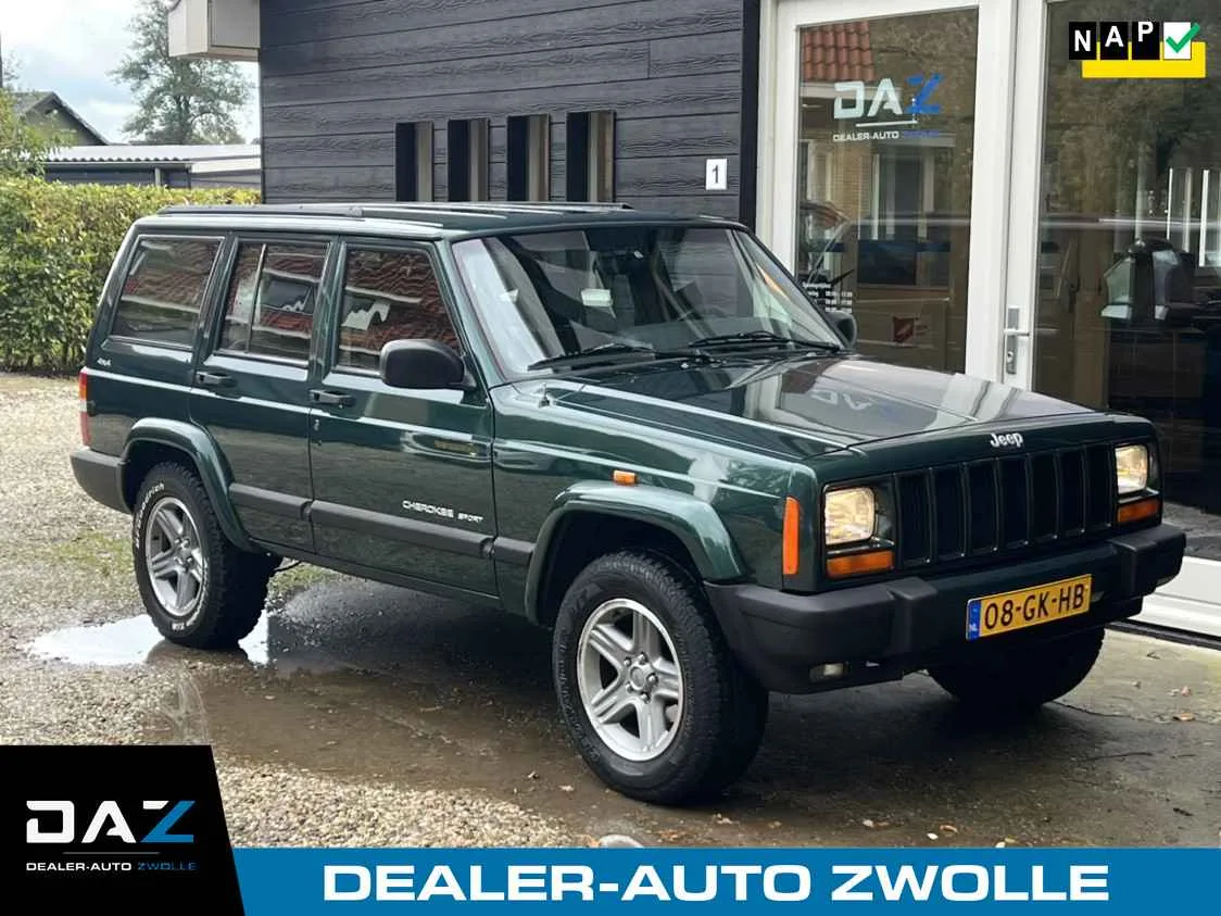 Jeep Cherokee (2001) — foto 1