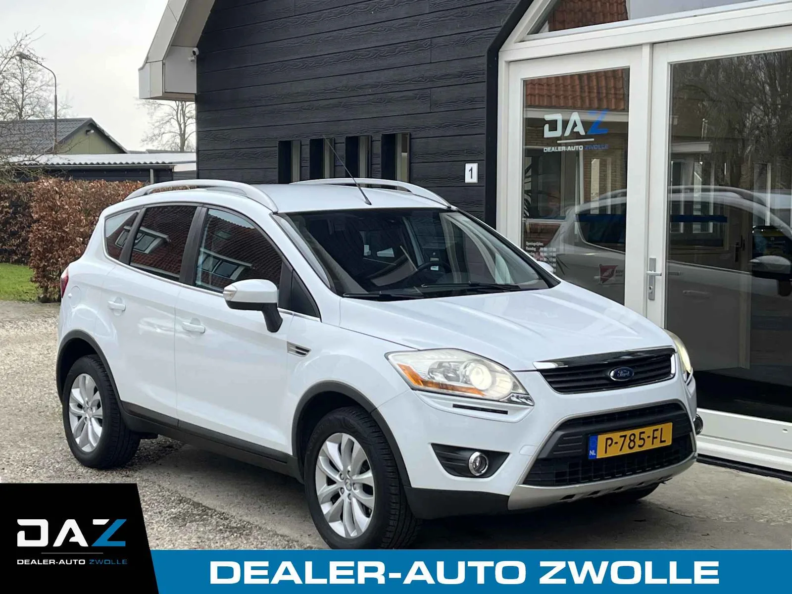 Ford Kuga (2010) — foto 1