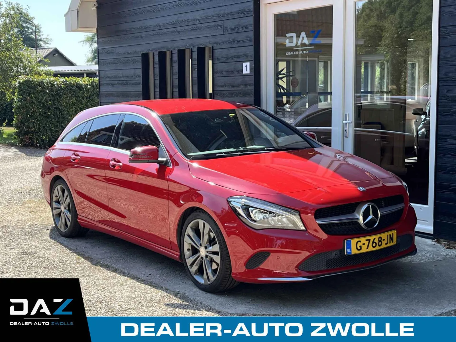 Mercedes-Benz CLA-Klasse (2017) — foto 1