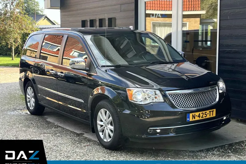 Chrysler Grand Voyager (2015)