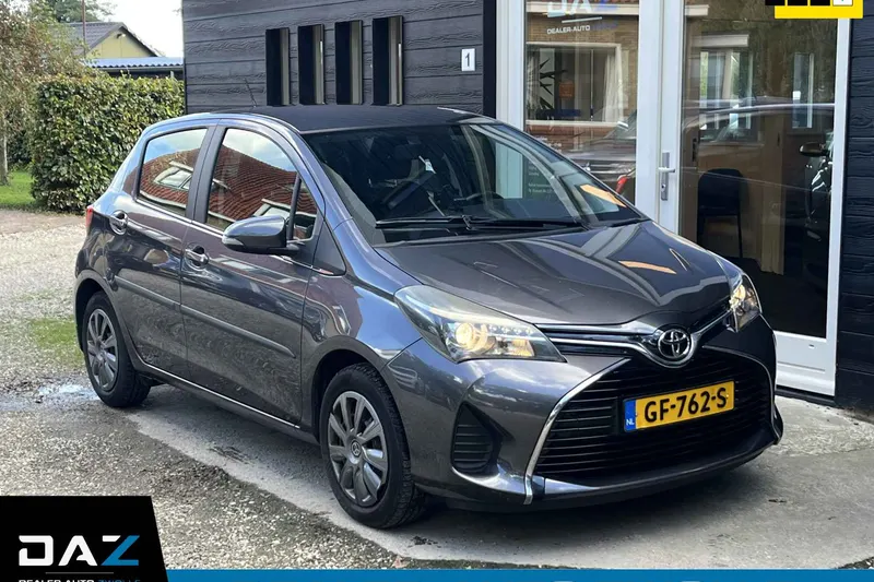 Toyota Yaris (2015)