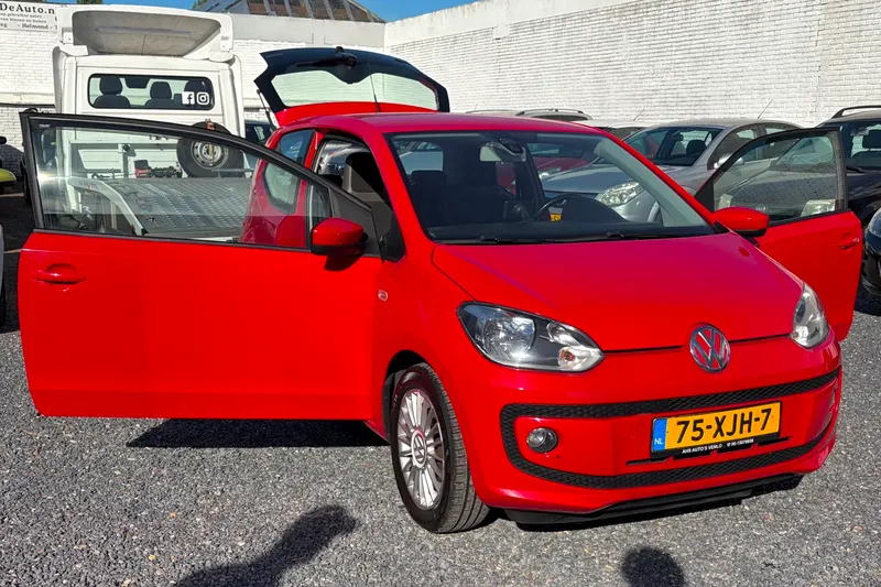 Volkswagen Up! (2012)