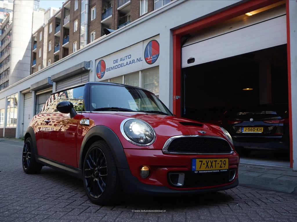 MINI Cooper S (2011) — foto 1