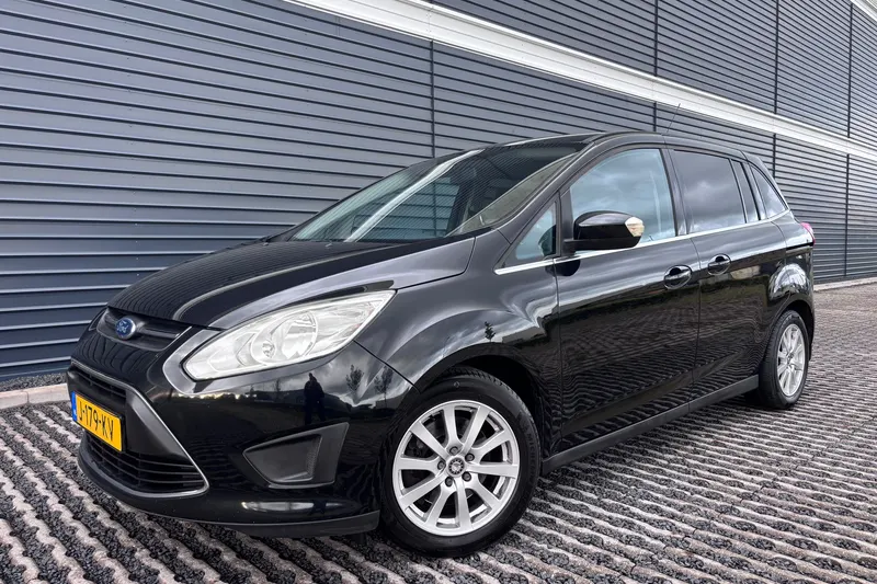 Ford Grand C-Max (2011)