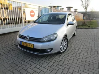 Volkswagen Golf (2009) — foto 1